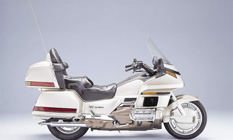 Honda GL1500 Gold Wing Review【 Classic Buyers Guide 】