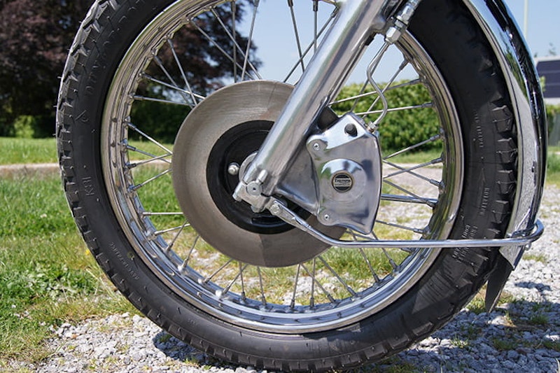 1975 Triumph Trident T160 review