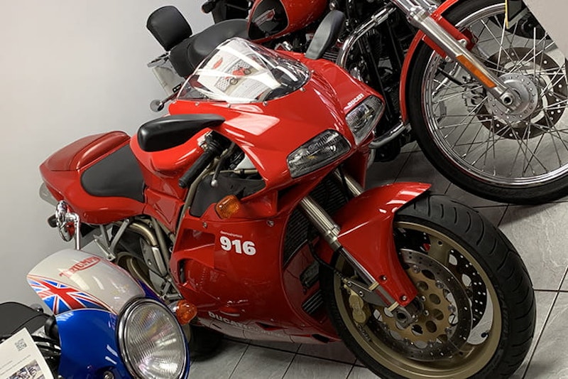 Fastline Superbikes; brilliant modern classics by the boatload