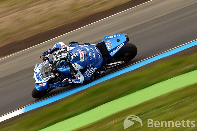 We sat down with renowned Bennetts BSB photographer, Tim Keeton, to take a look back at over 100 crashes he has caught on film over the years.