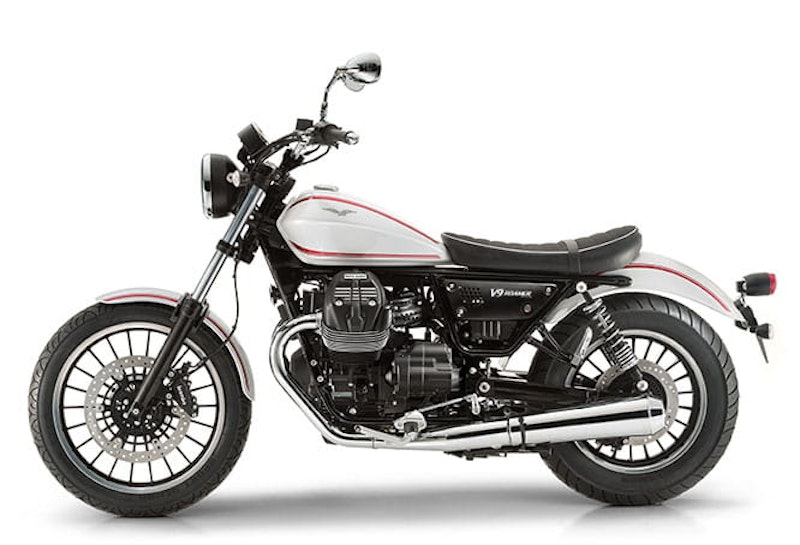 Moto Guzzi V9 Bobber in white
