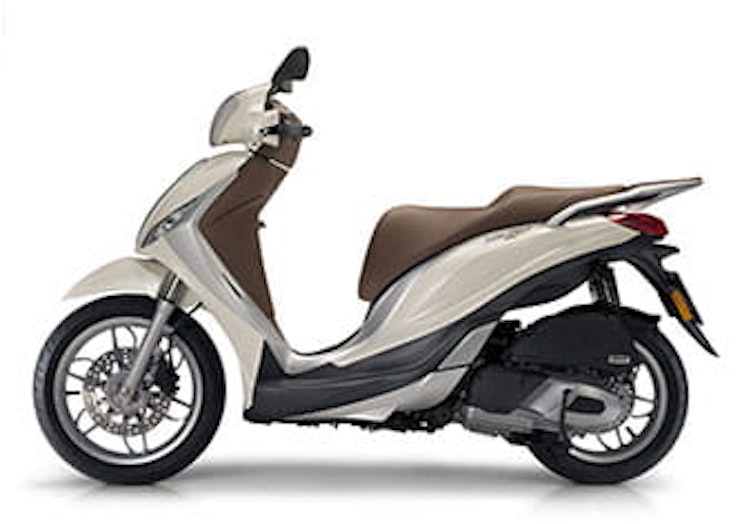 Piaggio unveil two new scooters and an Aprilia RSV4 update