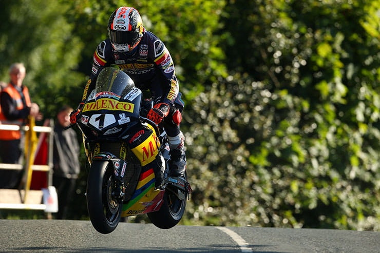 Conor Cummins eyeing TT upset on new Honda_03