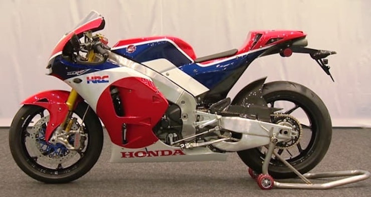 Video: road legal Honda MotoGP bike�s first public run