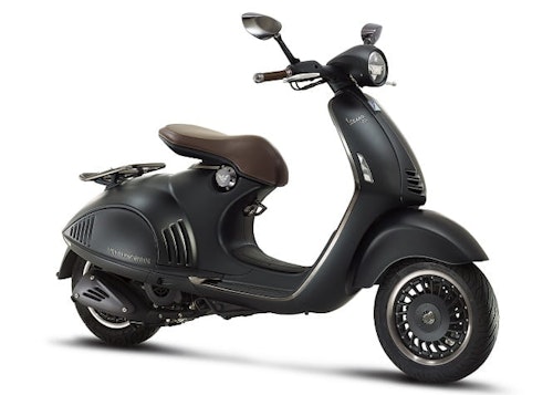 Limited edition Armani Vespa unveiled