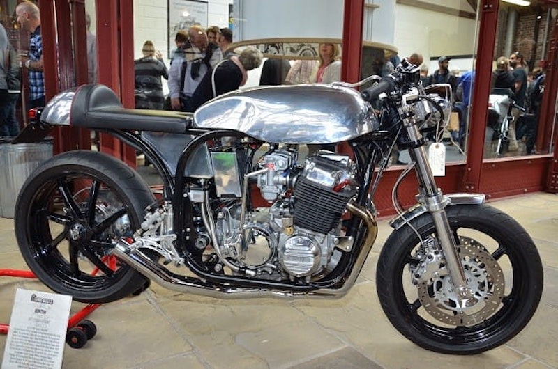Honda 750 Featherbed