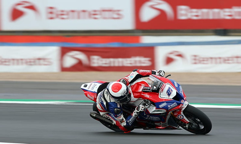Jake Dixons Shoei