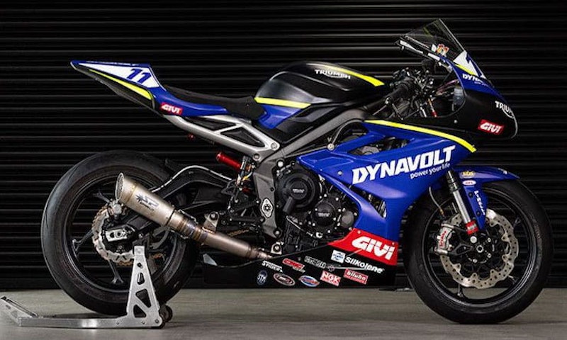 Triumph confirms return to international racing with 2022 WorldSSP entry