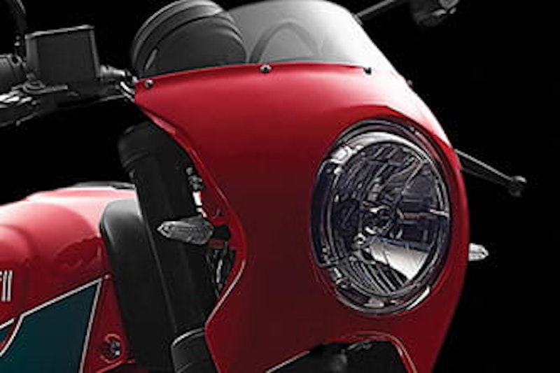 Nose fairing on the Scrambler