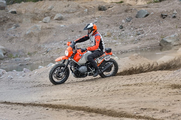 When a BMW G/S mates with an R nineT
