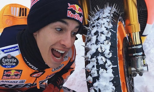 Marc Marquez rides Honda RC213V through the snow!