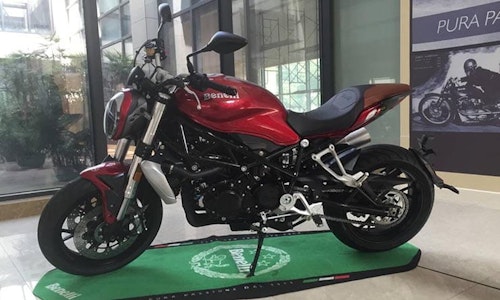 Production ready version of new Benelli 750GS spied