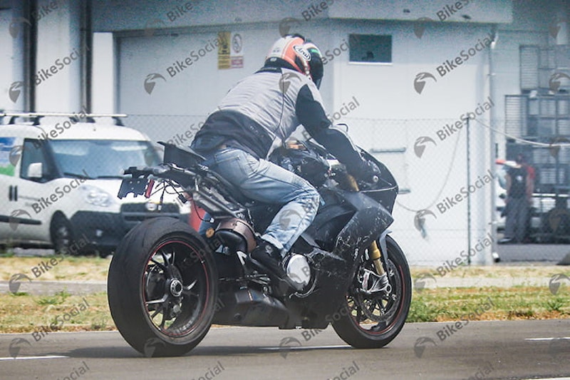 2018 Ducati V4