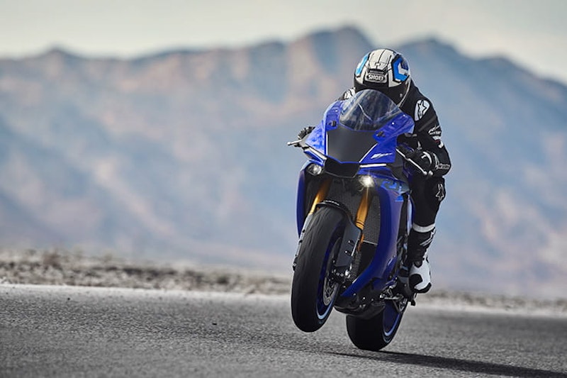 2018 Yamaha R1 and R1M
