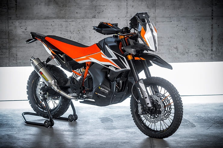 KTM-790-ADVENTURE-R-Prototype