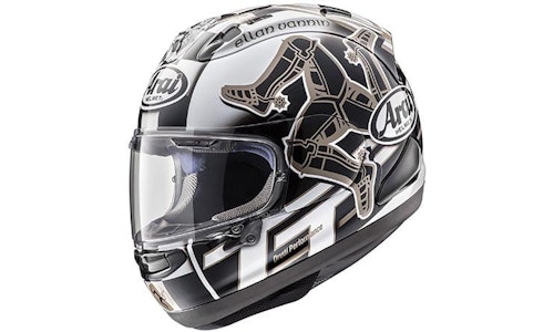 Arai unveil 2017 Isle of Man TT helmet