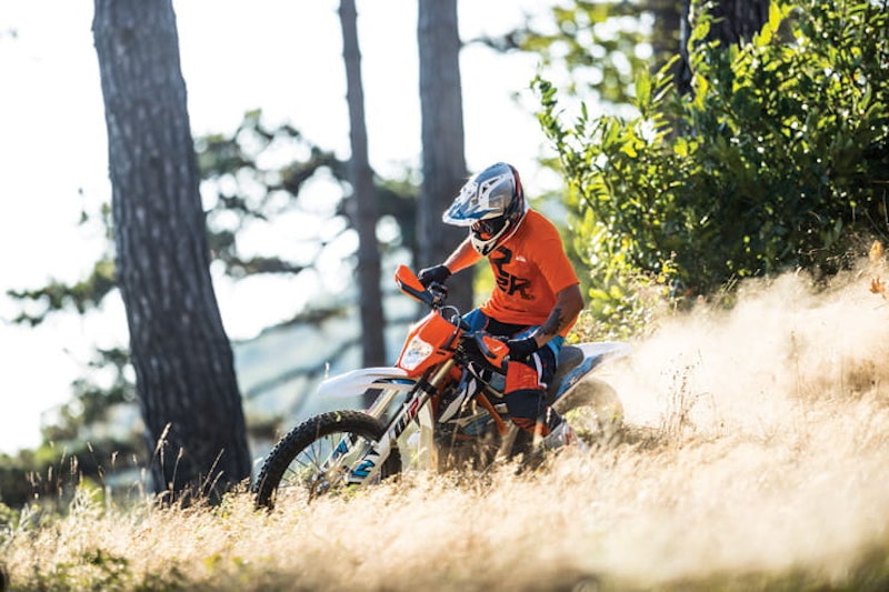 BikeSocial Reviews the 2018 KTM FREERIDE E-XC