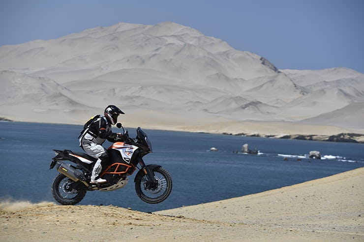 BikeSocial rides the new 2017 KTM 1290 Super Adventure R