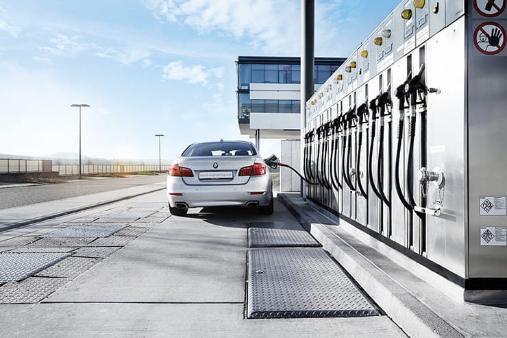 synthetic-fuel-(1).jpg