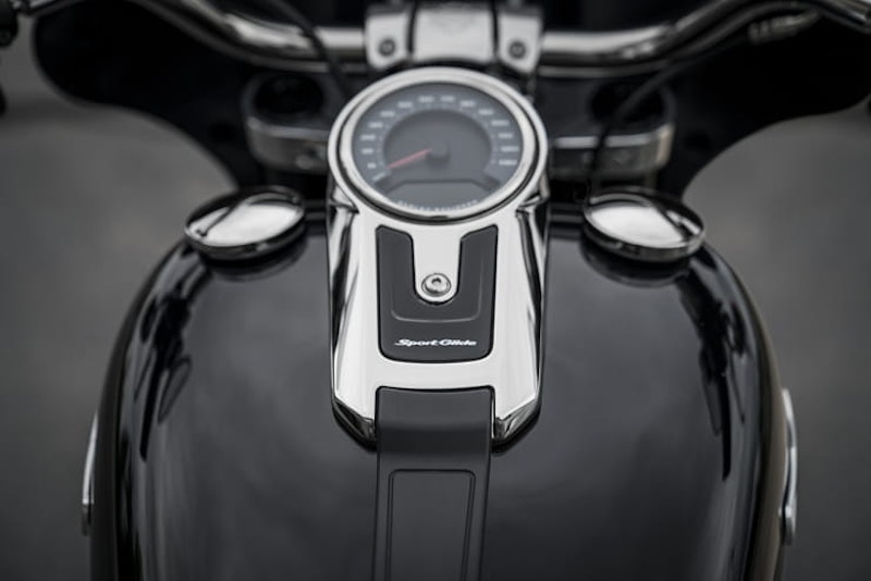 2018 Harley-Davidson Sport Glide Revealed