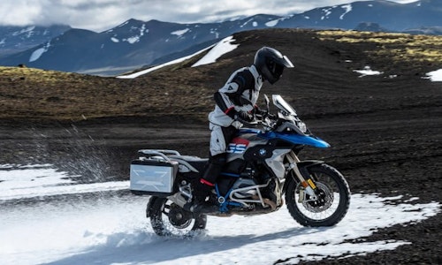 Dainese 2019: Explorer range, Antarctica suit, AGV AX9 helmet | Intermot show
