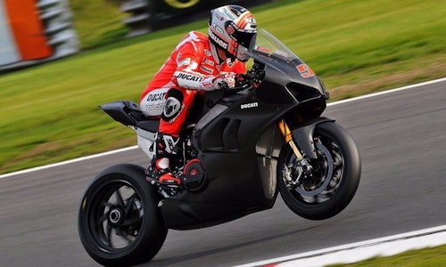 2019 Ducati Panigale V4R preview