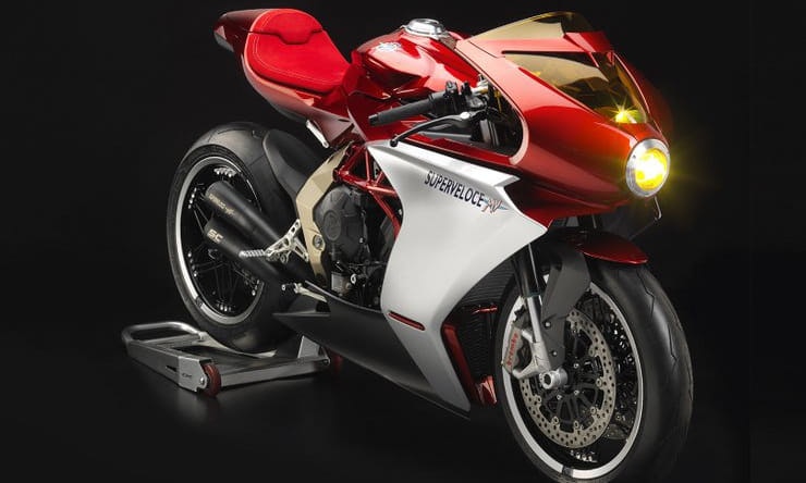 MV Agusta 2019: Superveloce 800 | EICMA show