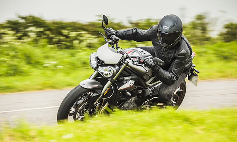 Triumph Street Triple (2018) BikeSocial Review