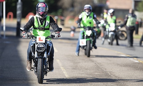 How much does it cost to learn to ride a motorcycle? | Full prices