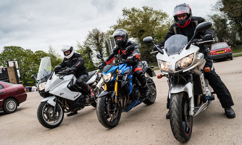 Motorcycle refresher courses | Rider Skills | Bennetts Bike