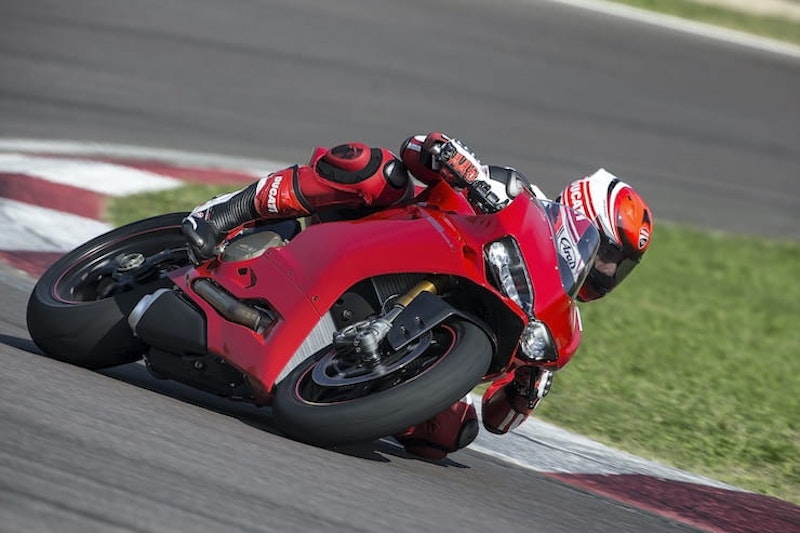 Best motorcycle riding courses - ride better this summer_02