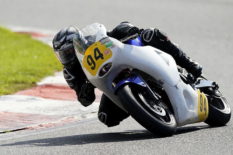 Motorcycle track days on a budget low cost_17