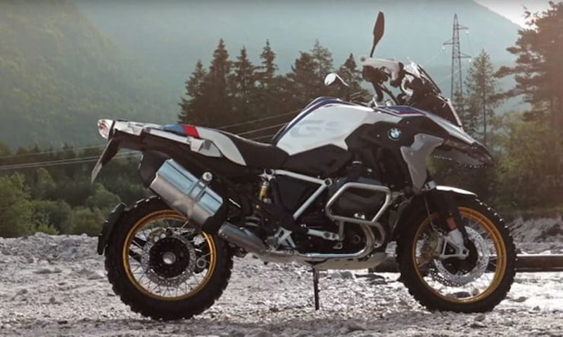 BMW reveals Shift Cam boxer engine and 2019 R1250GS