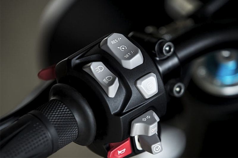 2018 Triumph Speed Triple RS