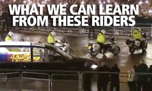 Queen police special escort group motorcycle_THUMB