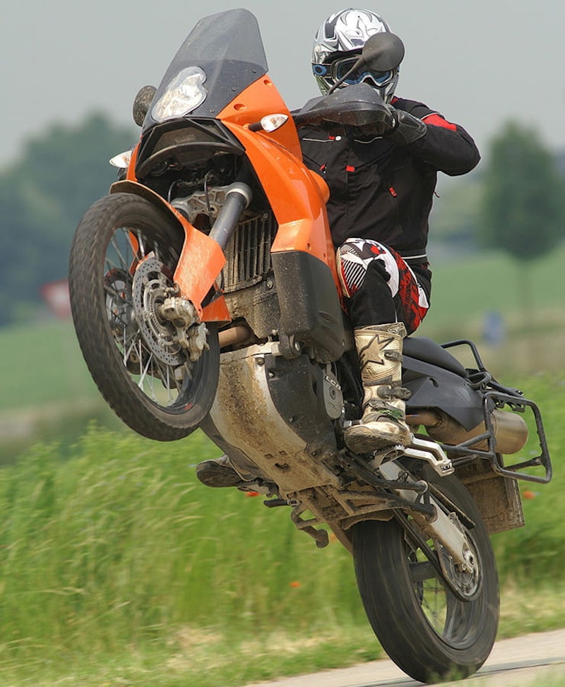 Rider skills: is it ok to do wheelies?