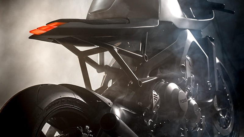 YAM_XSR900AutoFabricaP1