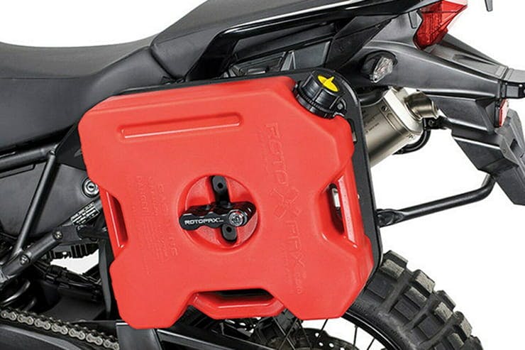 Best ways to carry extra fuel on a motorcycle How to guide
