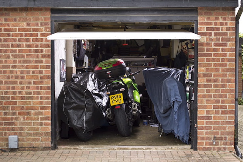How police investigate motorcycle theft_06