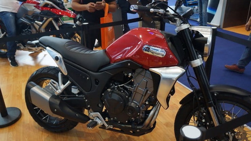 Colove 500F: China’s new CB500R