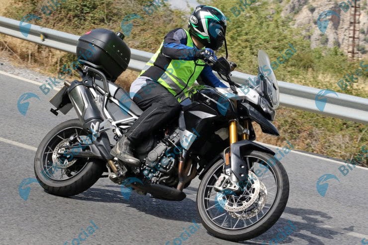 New Triumph Tiger 900 spied on test