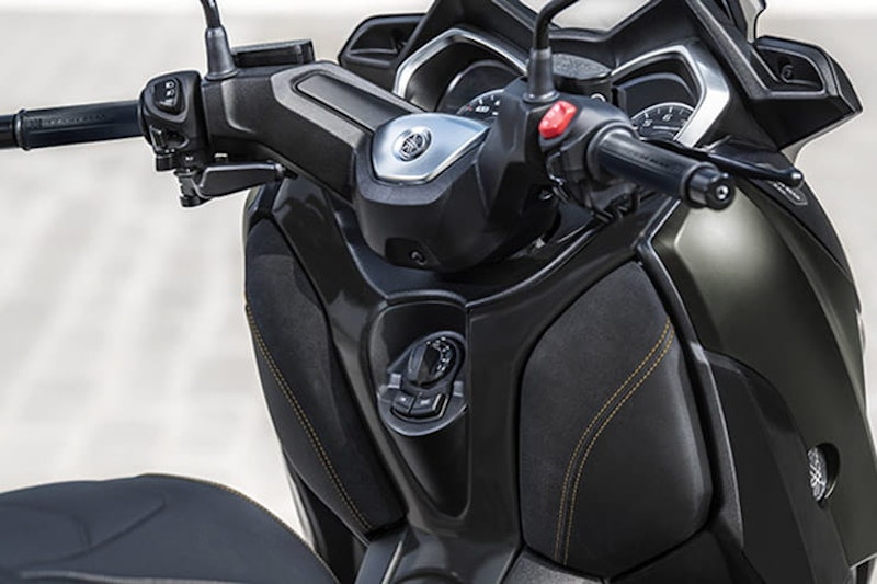 Yamaha announces two new TMAXs and an updated Tracer 700