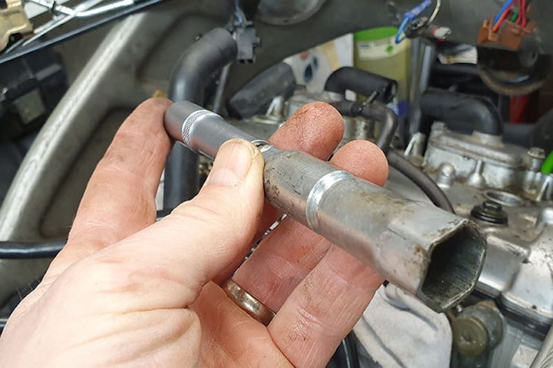 Servicing your own motorcycle can save you a fortune while keeping it running at its safest and best. How to change the oil, filters and spark plugs…
