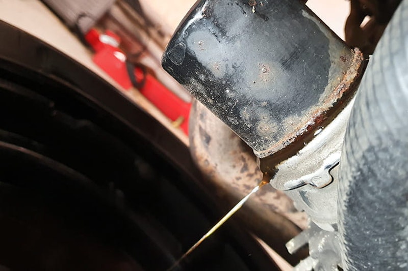 Servicing your own motorcycle can save you a fortune while keeping it running at its safest and best. How to change the oil, filters and spark plugs…