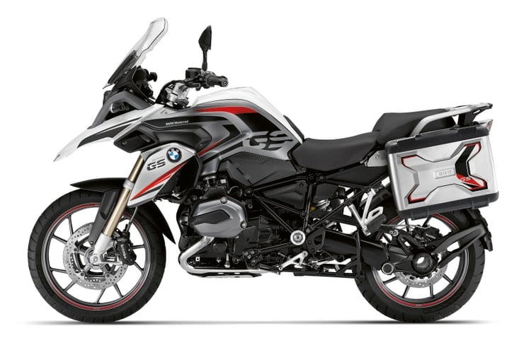 BMW’s new retrofit graphics sets