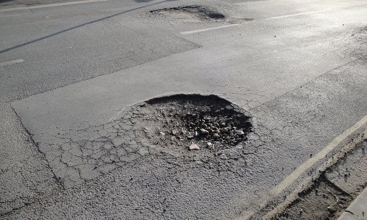 62% rise in pothole repairs while compensation claims up 304%