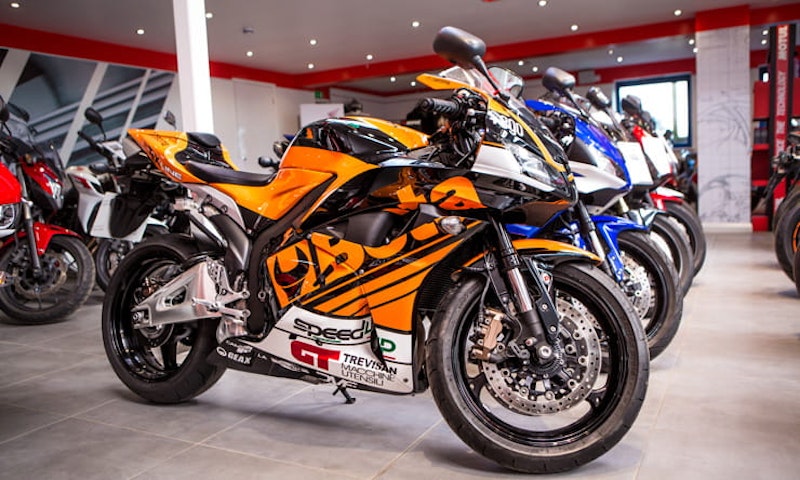 Choosing motorcycle accessories