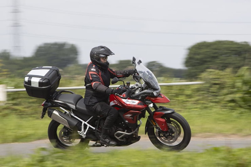 What Bike Next - Episode 6 Triumph Tiger BMW R1250R Suzuki VStrom_13