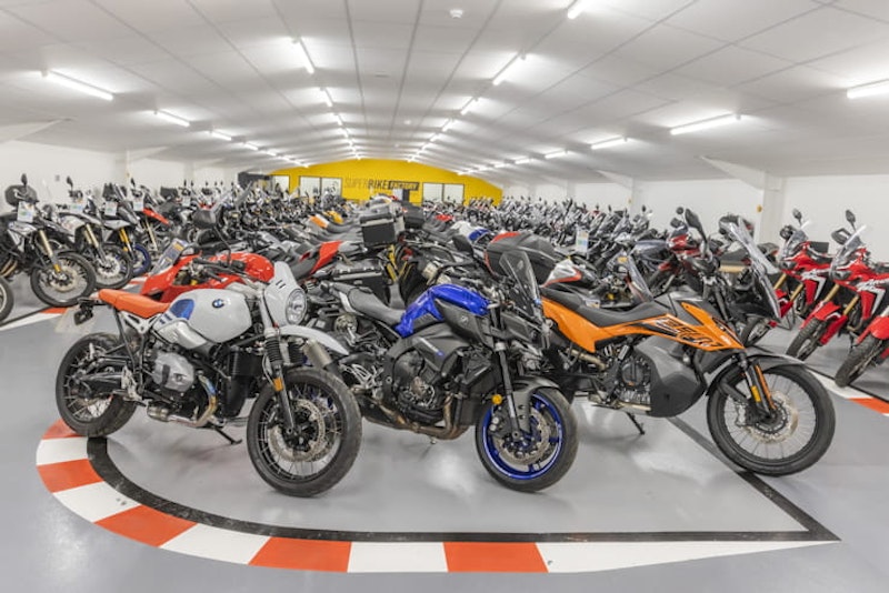 What Bike Next - Episode 2 Bob Allen Yamaha BMW KTM_23
