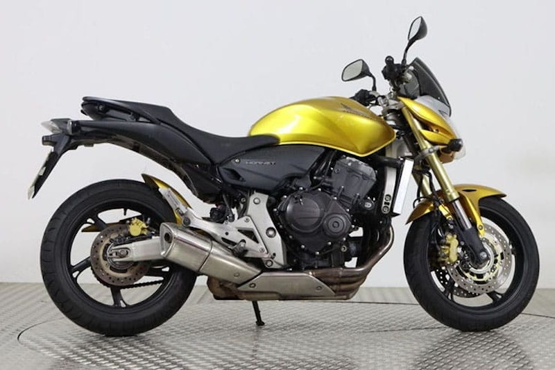 What middleweight naked can I get for GBP4000_03